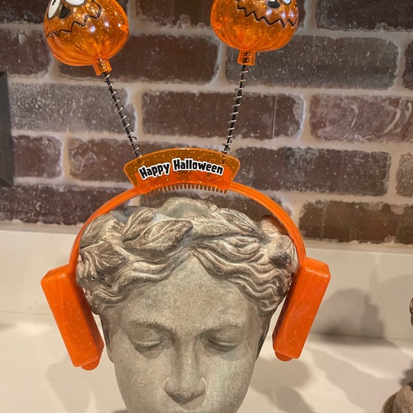 10 Halloween 🎃 Costume headbands - Picture 4 of 4